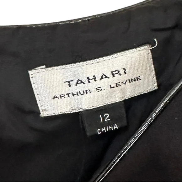 Tahari ASL black pleated front sleeveless dress 12 - Picture 5 of 9